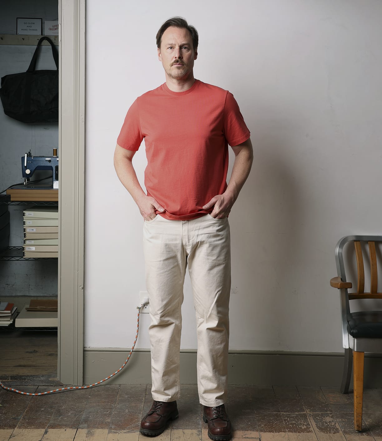 Standard T-Shirt Faded Red