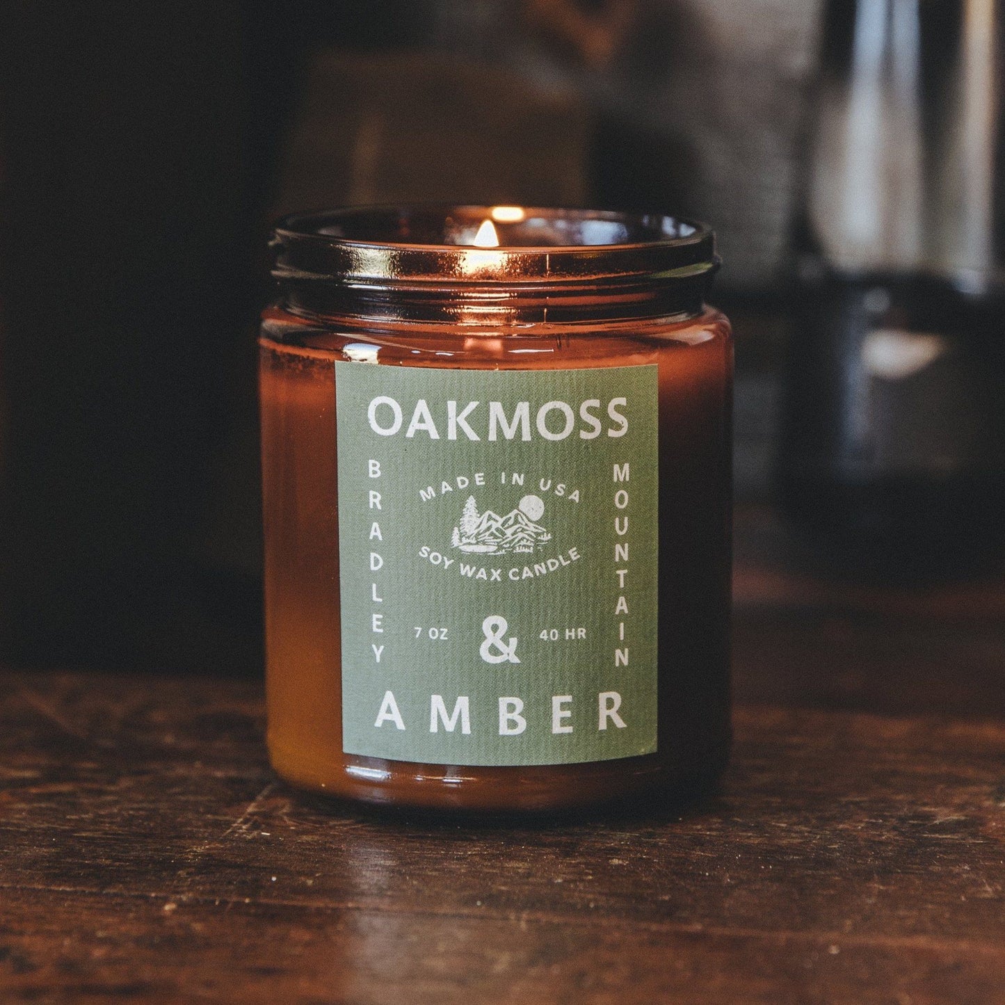 Oakmoss & Amber Candle