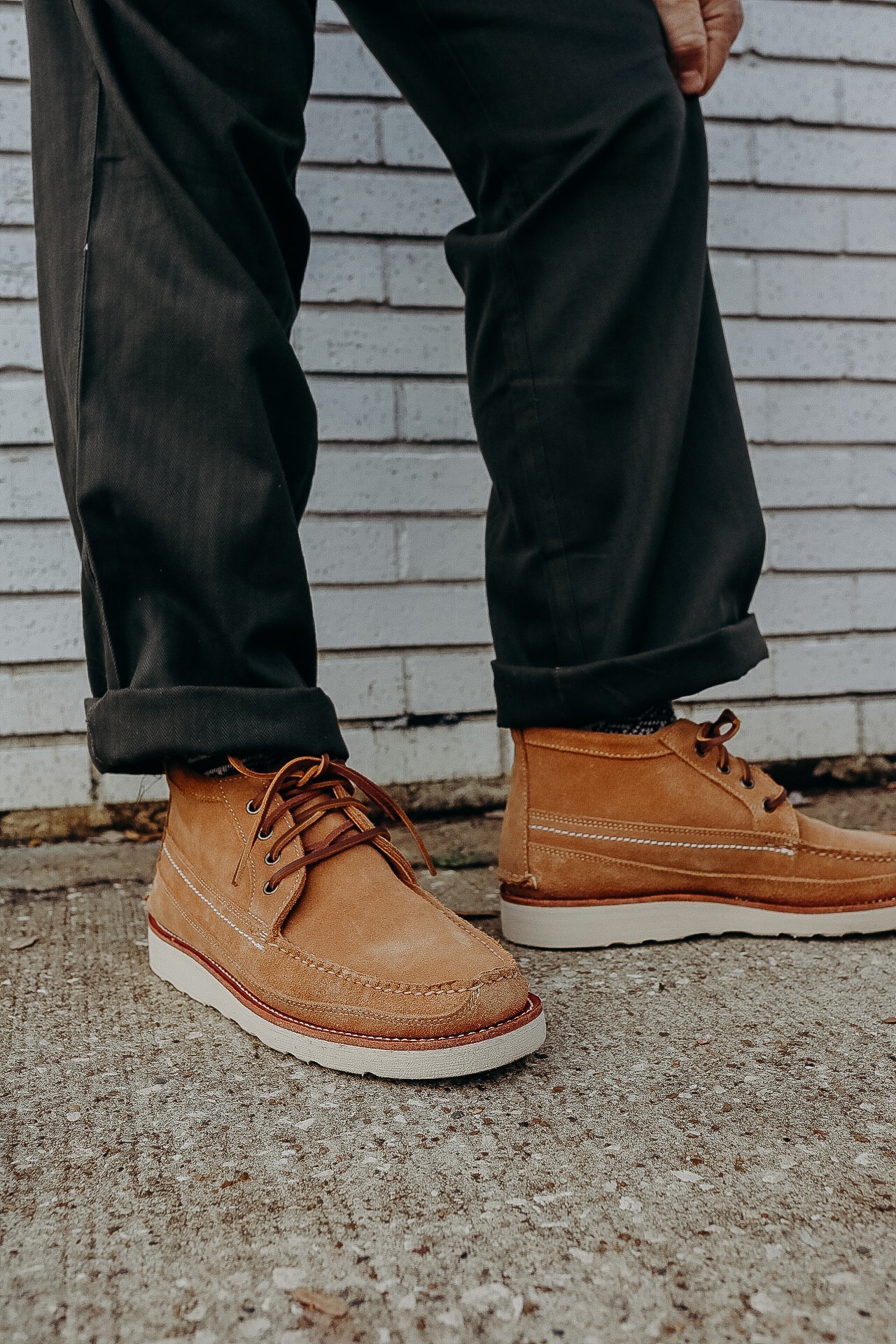 Scout Boot in Toast Suede