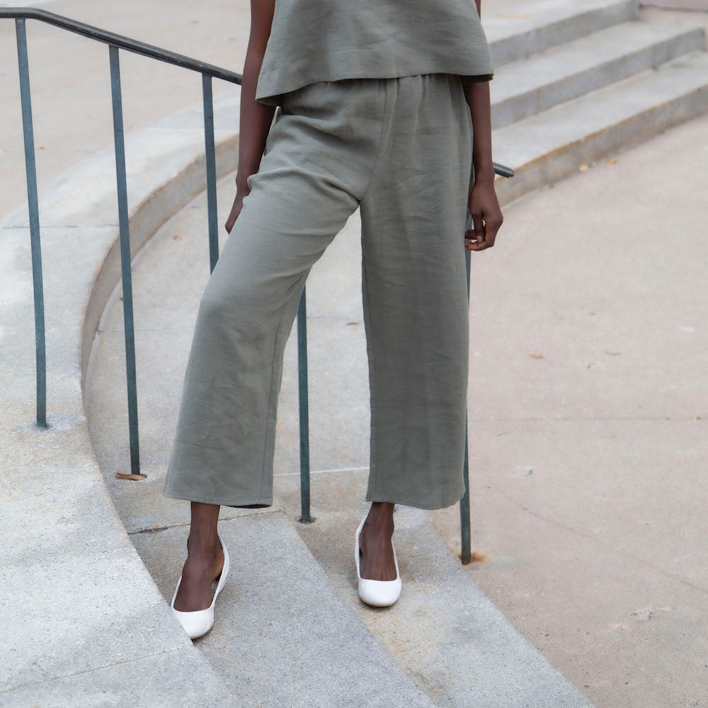 Easy Wide-Leg Pant
