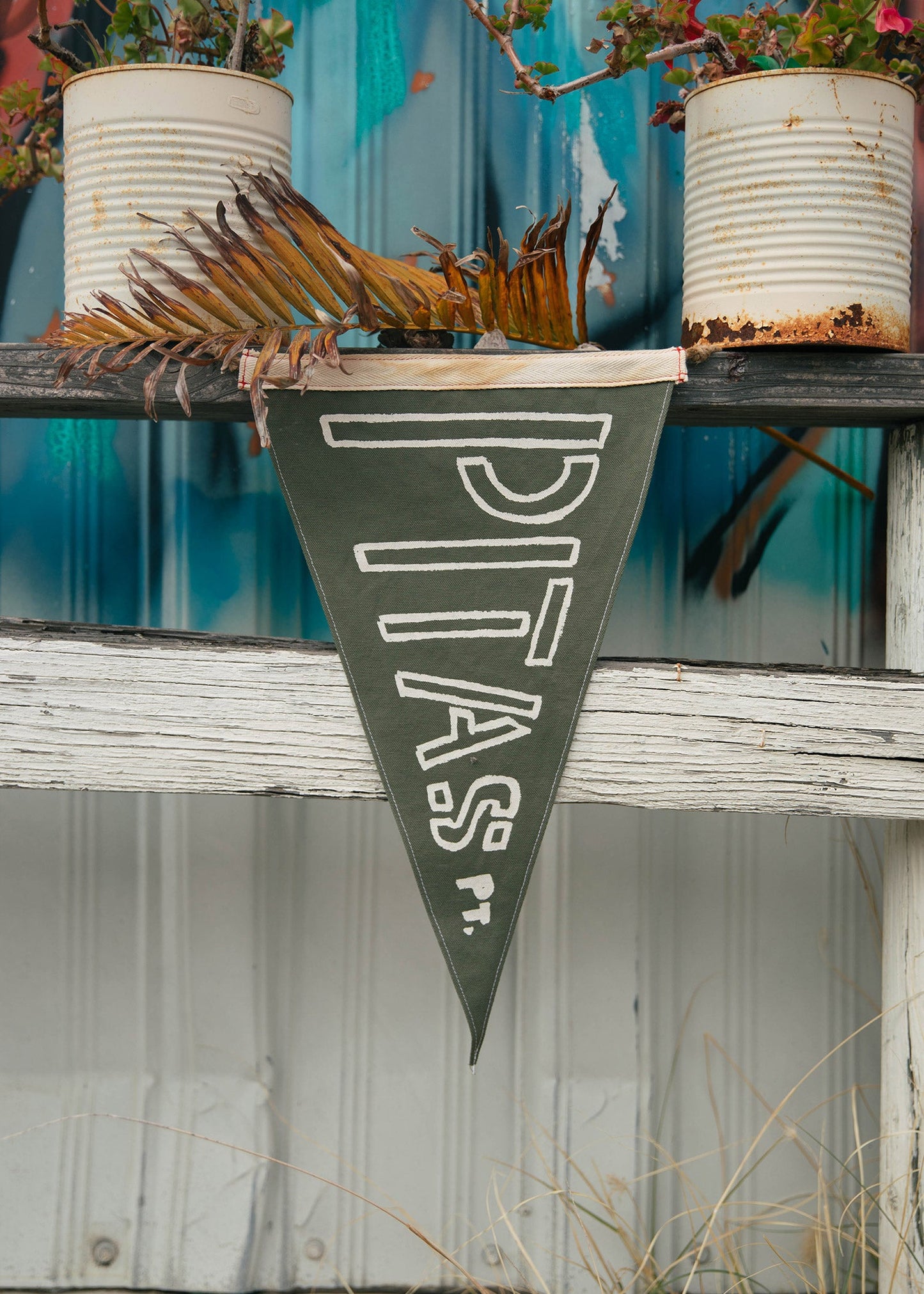 Slightly Choppy Pitas PT. Surf Flag