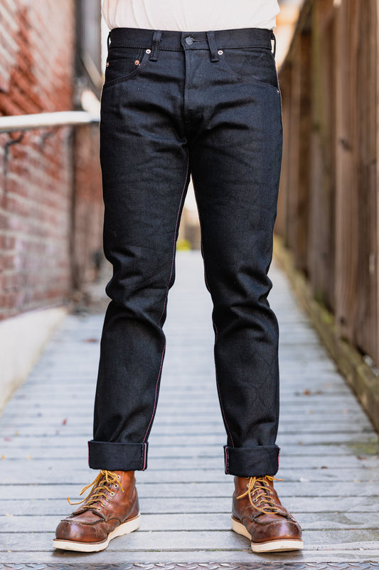 Momotaro 0306-B Tight Tapered 15.7oz Zimbabwe - Black