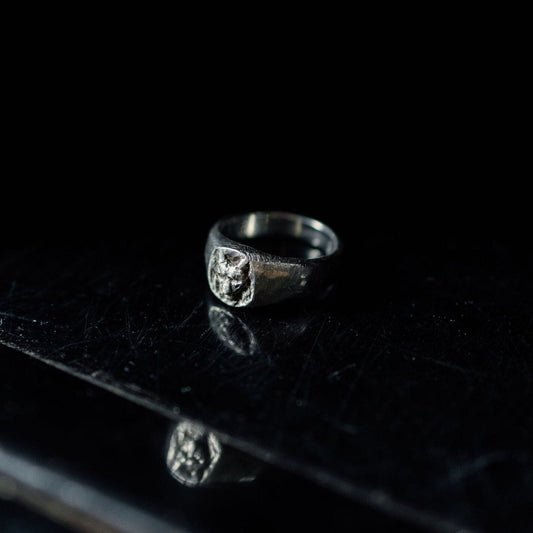 Bradley Mtn X Bloedstone Wolf Ring