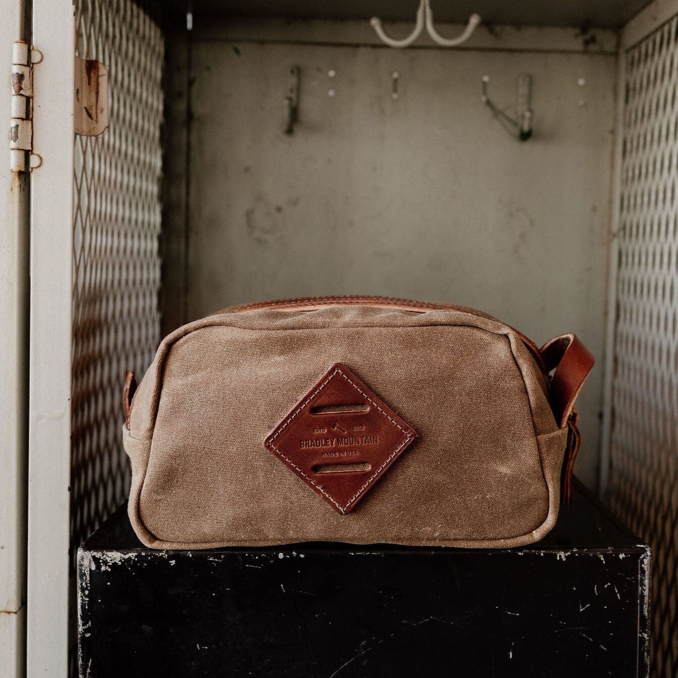 Dopp Kit - Brush Brown