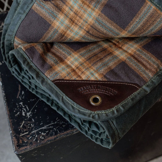 Insulated Waxed Camp Blanket - Forest