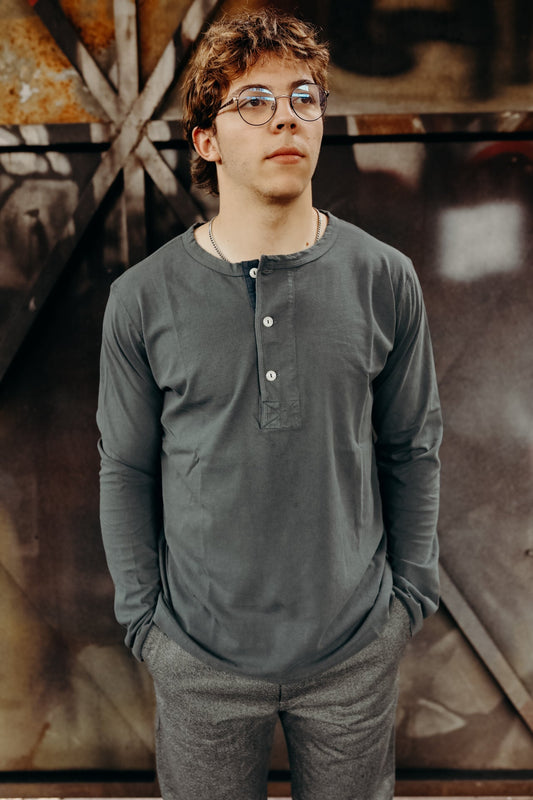 9oz Henley- Faded Blue