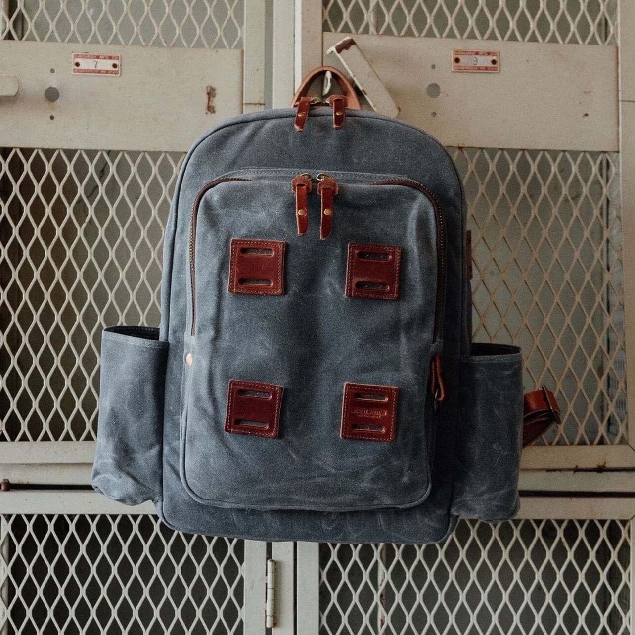 Rover Backpack - Charcoal (Old Style)