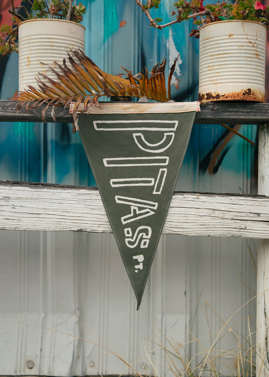 Slightly Choppy Pitas PT. Surf Flag